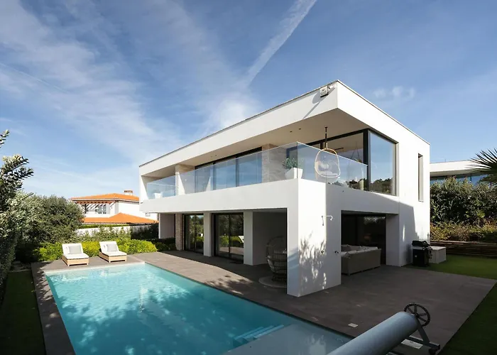 Ferienhaus Ocean & Pool Retreat By Hostwise