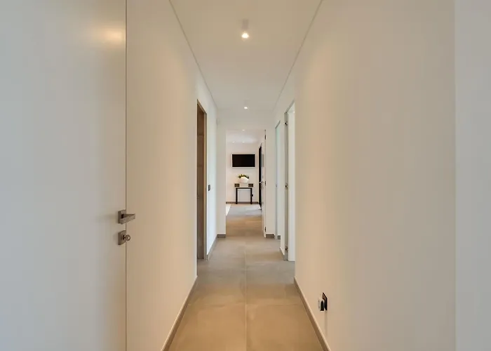 Ocean & Pool Retreat By Hostwise Ferienhaus