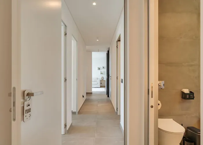 Ocean & Pool Retreat By Hostwise * Amoreira (Leiria)