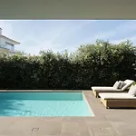 Prázdninový dům Ocean & Pool Retreat By Hostwise *