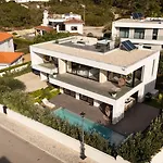 Ocean & Pool Retreat By Hostwise Prázdninový dům