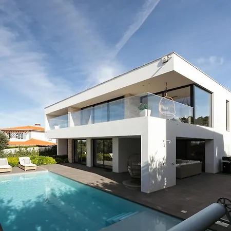 度假居 Ocean & Pool Retreat By Hostwise