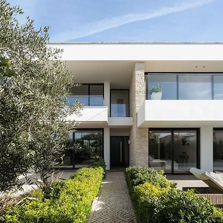 Ocean & Pool Retreat By Hostwise 度假居 Amoreira (Leiria)