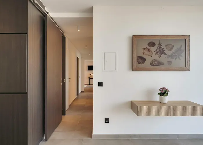 Ocean & Pool Retreat By Hostwise בית נופש